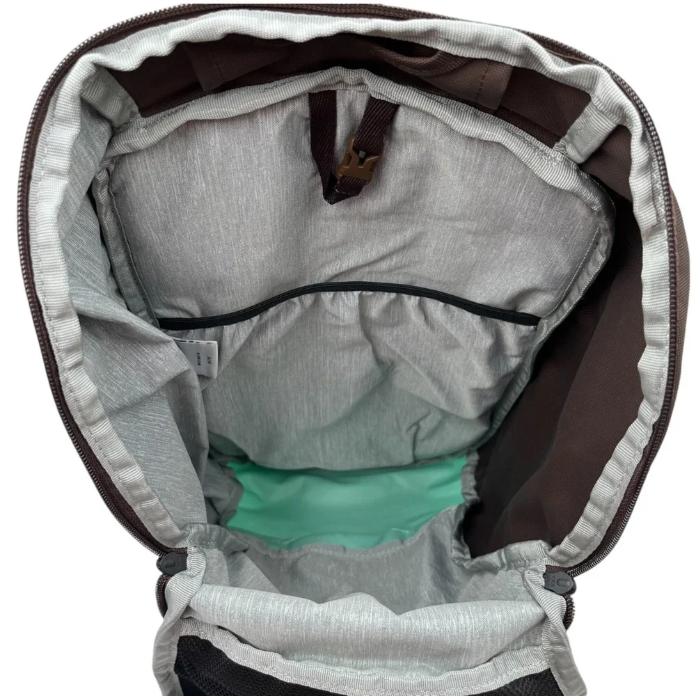 Sherpani Womens Switch 15L Hiking Outdoor Backpack Seagreen Fits 13 Inch Laptop‎